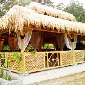 Rumah Bambu Sederhana